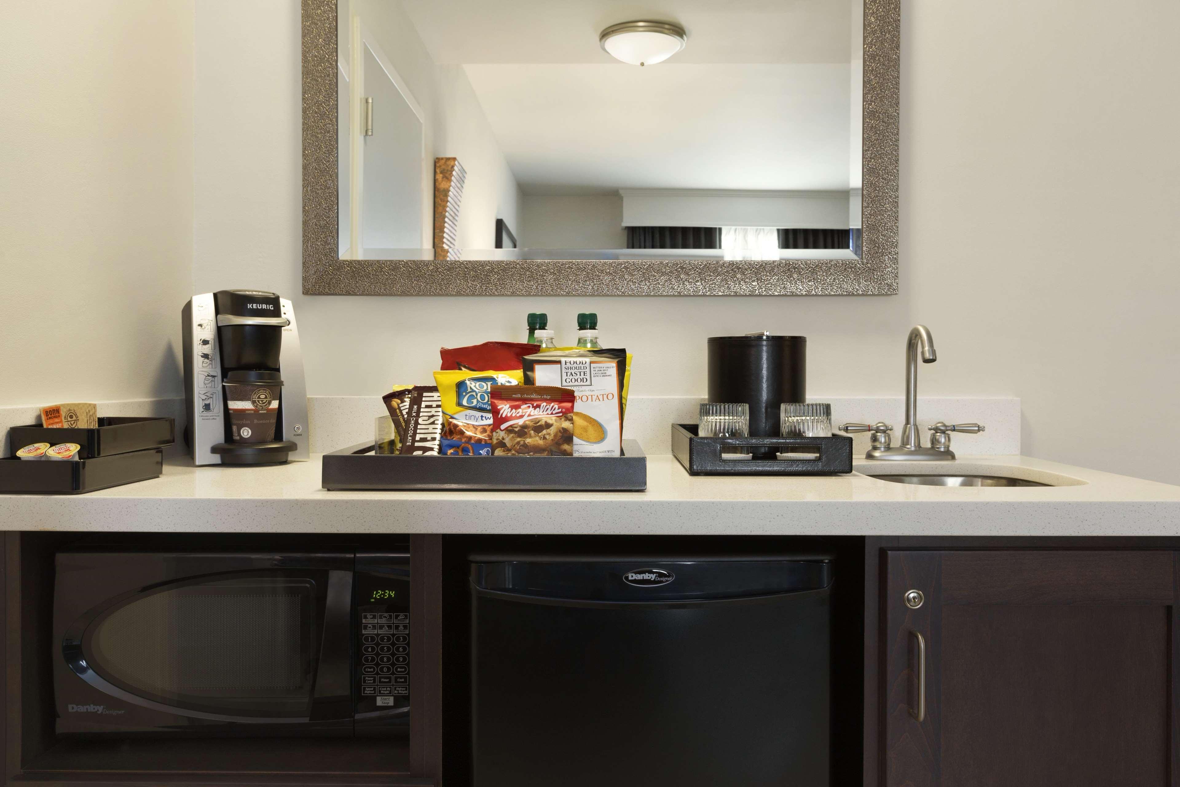 Embassy Suites By Hilton Greenville Downtown Riverplace Εξωτερικό φωτογραφία