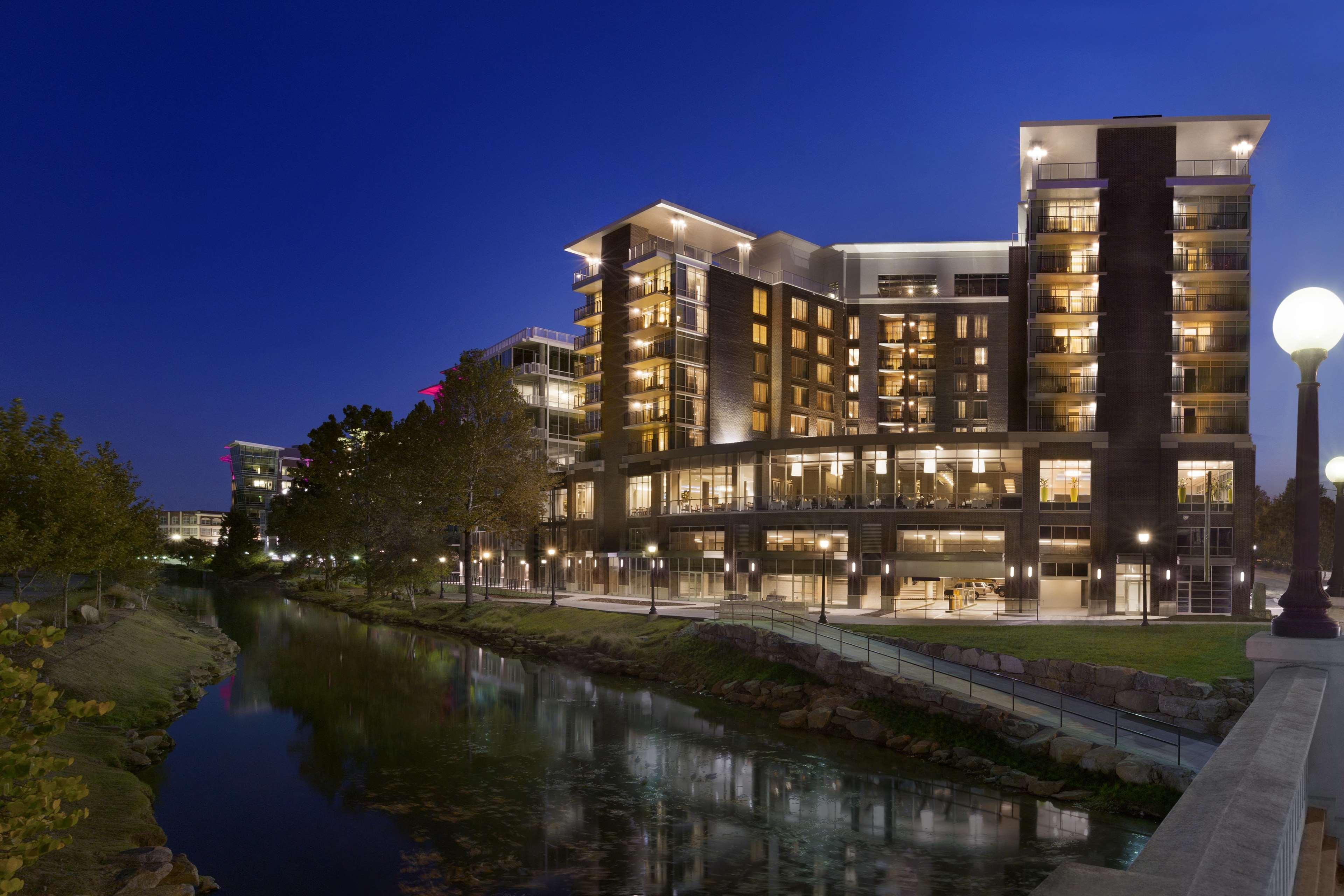 Embassy Suites By Hilton Greenville Downtown Riverplace Εξωτερικό φωτογραφία