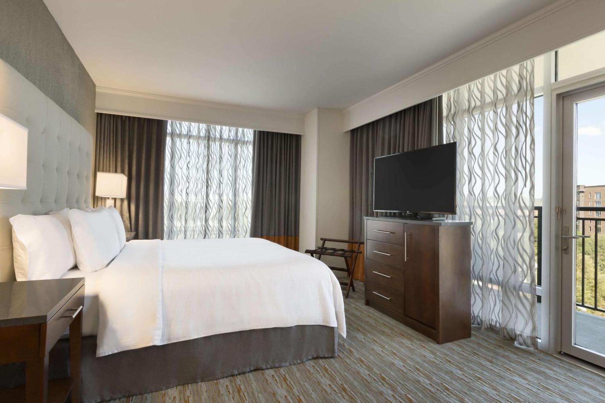 Embassy Suites By Hilton Greenville Downtown Riverplace Εξωτερικό φωτογραφία