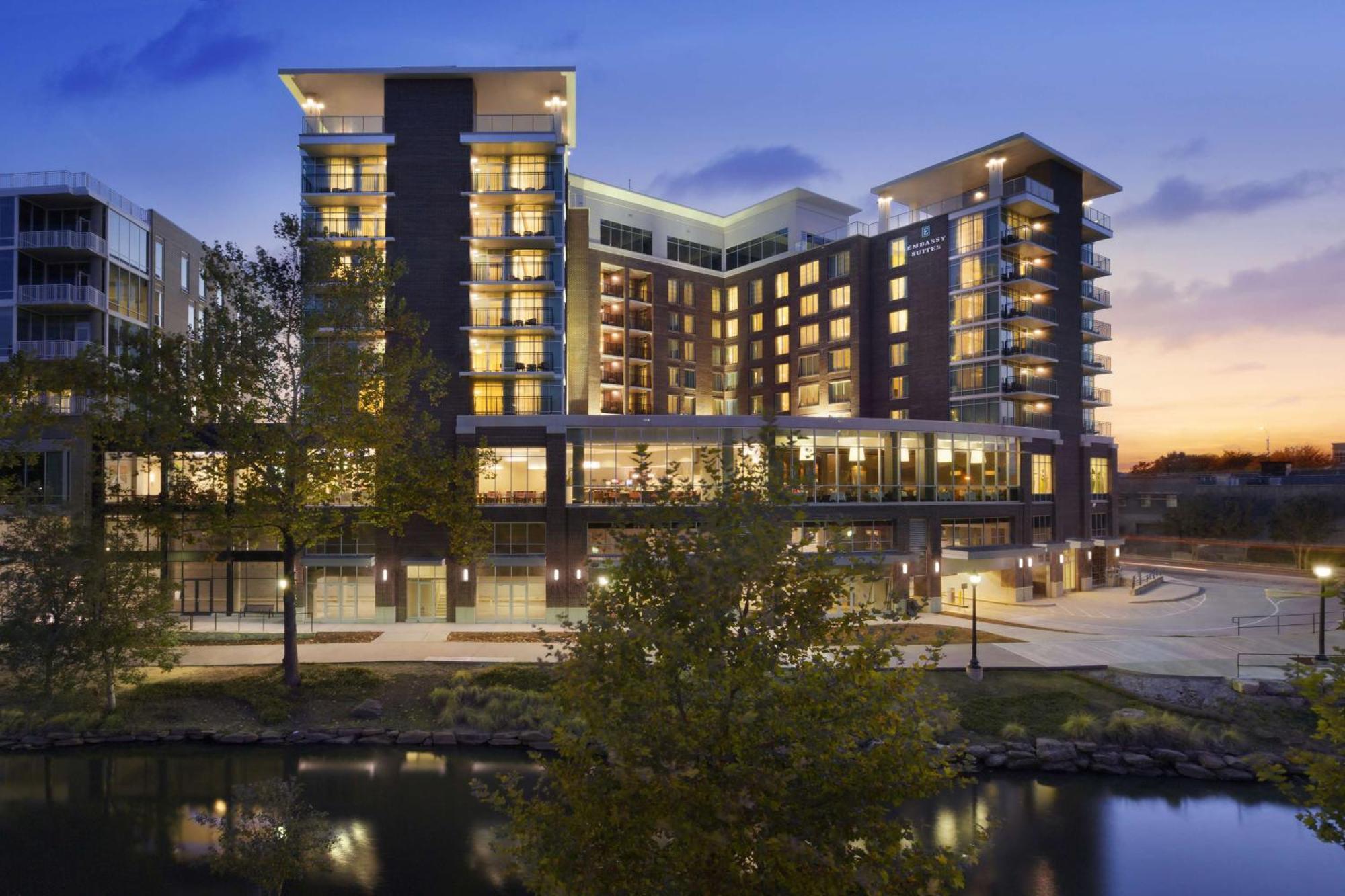 Embassy Suites By Hilton Greenville Downtown Riverplace Εξωτερικό φωτογραφία