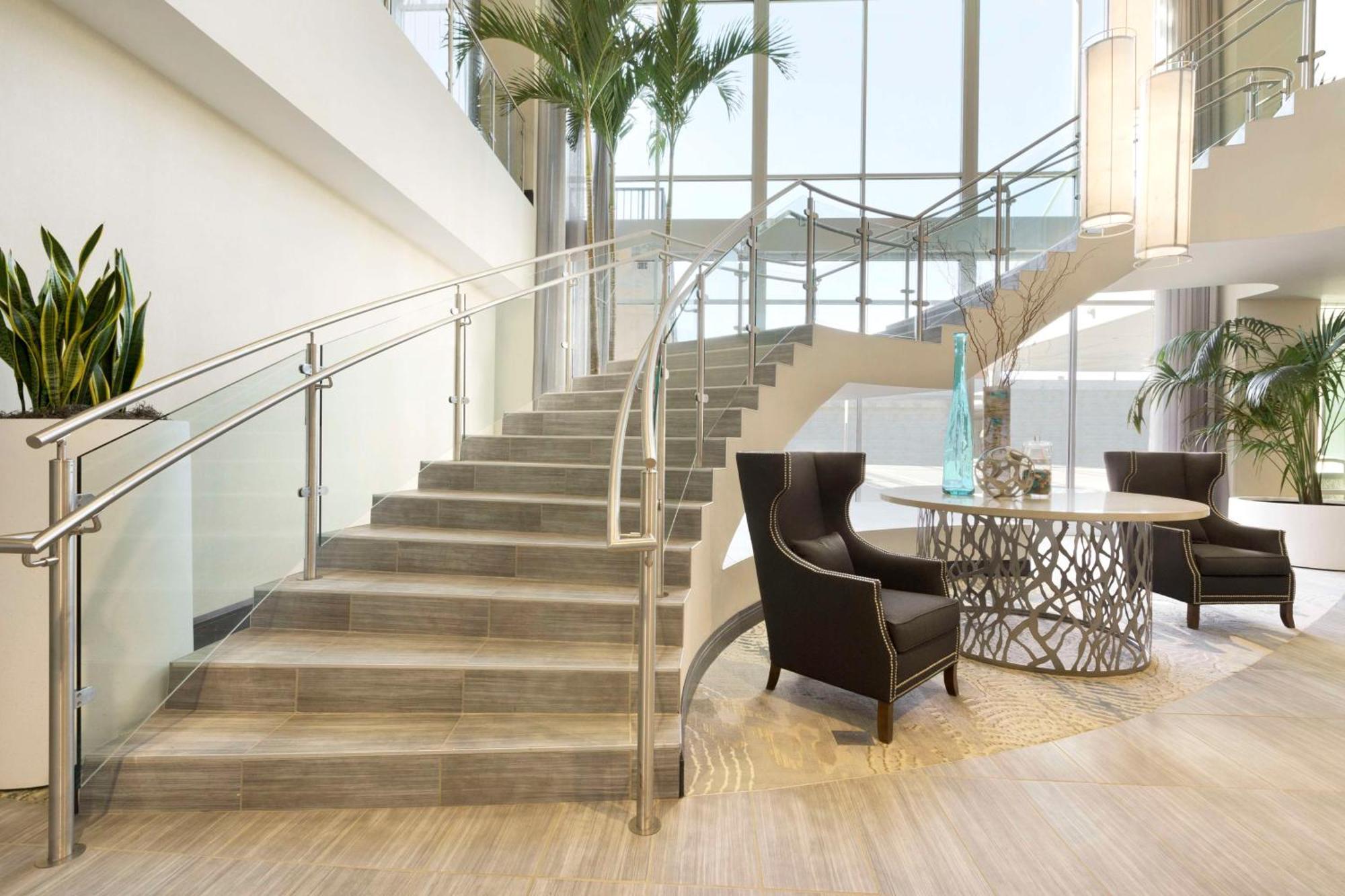 Embassy Suites By Hilton Greenville Downtown Riverplace Εξωτερικό φωτογραφία