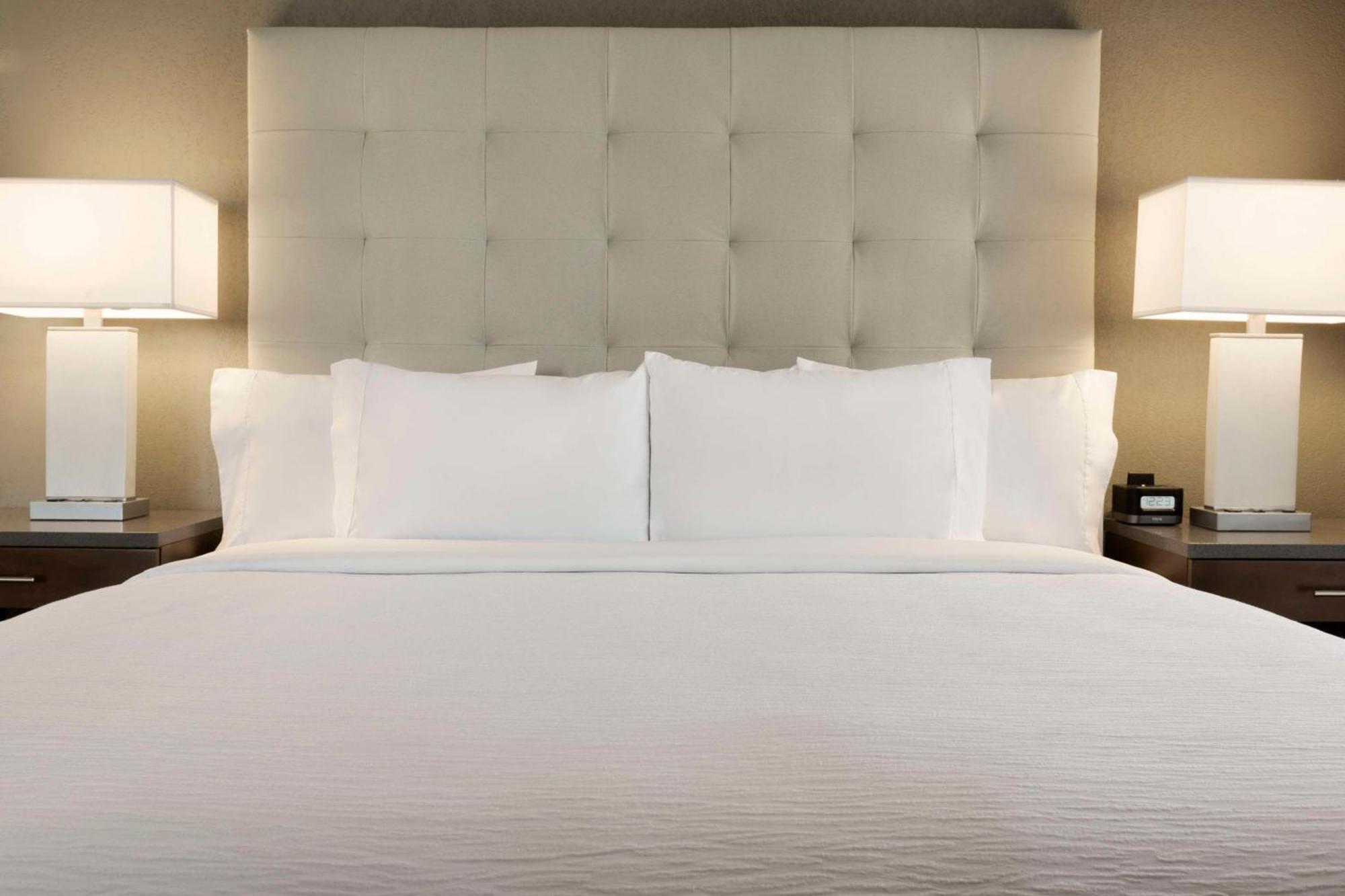 Embassy Suites By Hilton Greenville Downtown Riverplace Εξωτερικό φωτογραφία