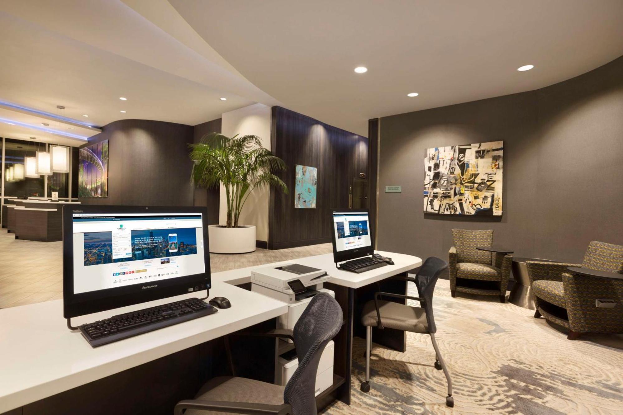 Embassy Suites By Hilton Greenville Downtown Riverplace Εξωτερικό φωτογραφία