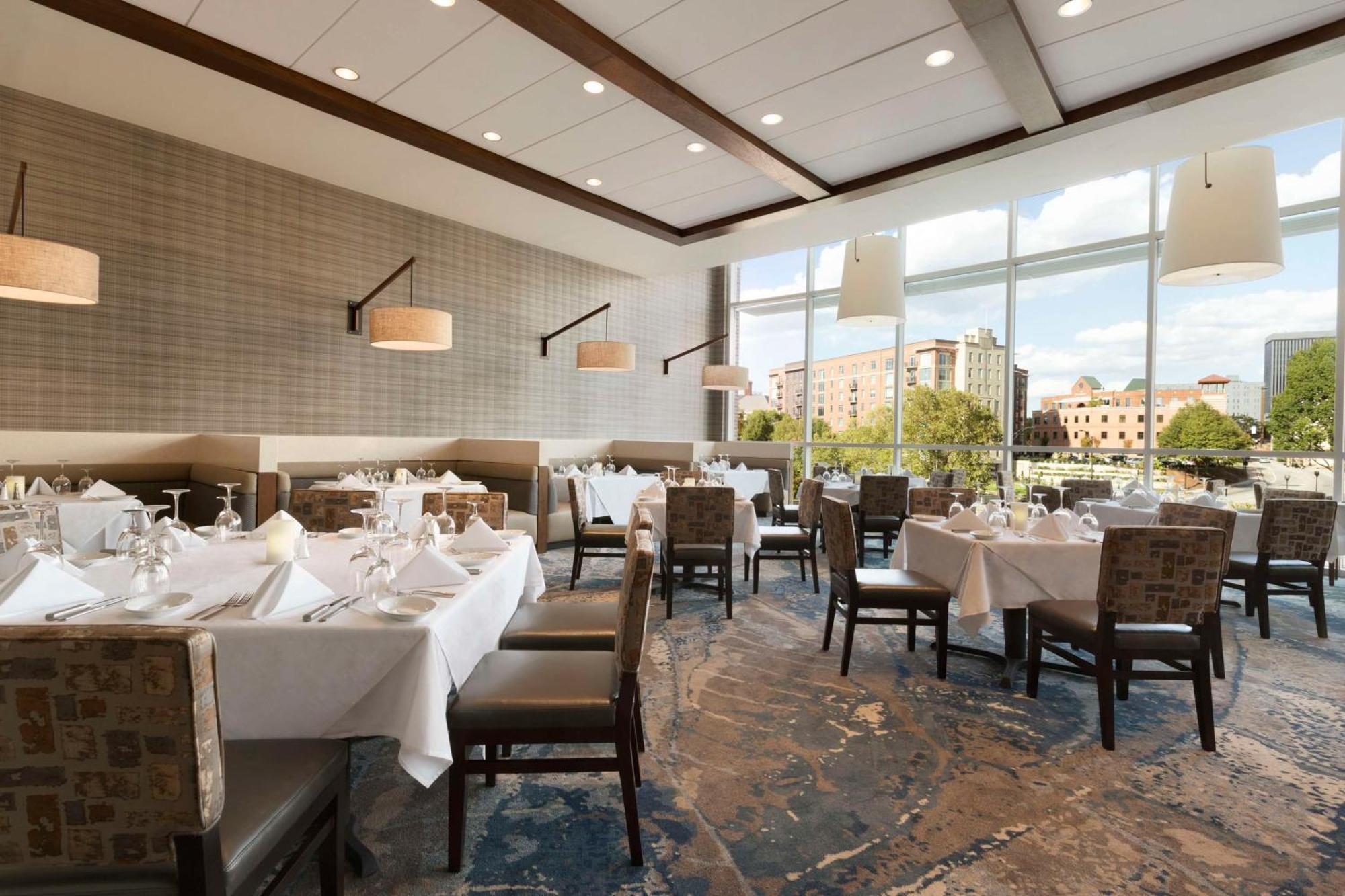 Embassy Suites By Hilton Greenville Downtown Riverplace Εξωτερικό φωτογραφία